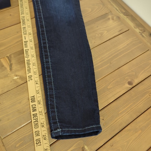 True Religion Originals Halle 8” Rise Super Skinny Jeans - Picture 13 of 16